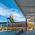 Hotel Villas diRoma com um dia de acesso no diRoma Acqua Park,
